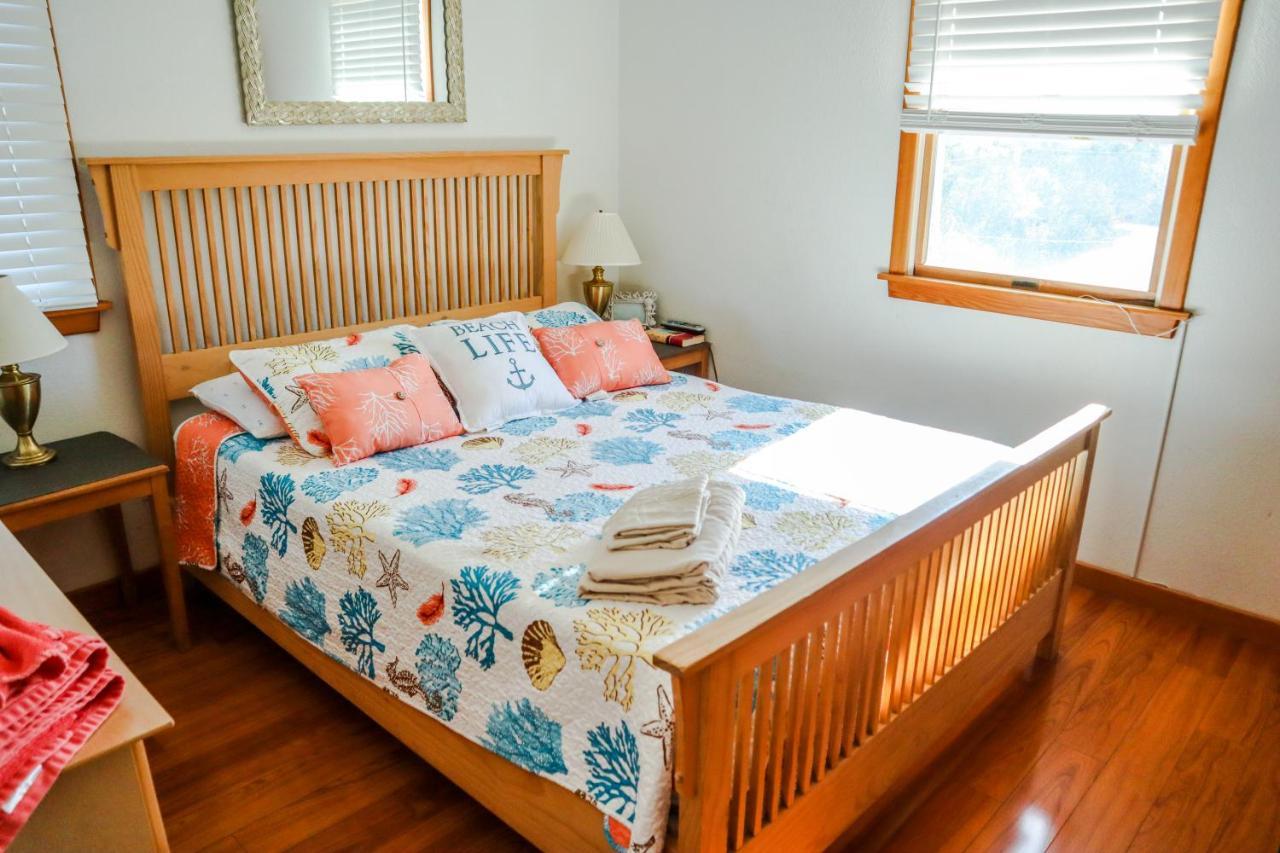 Lake Front Modern Beach House-Hatteras Island Avon Esterno foto